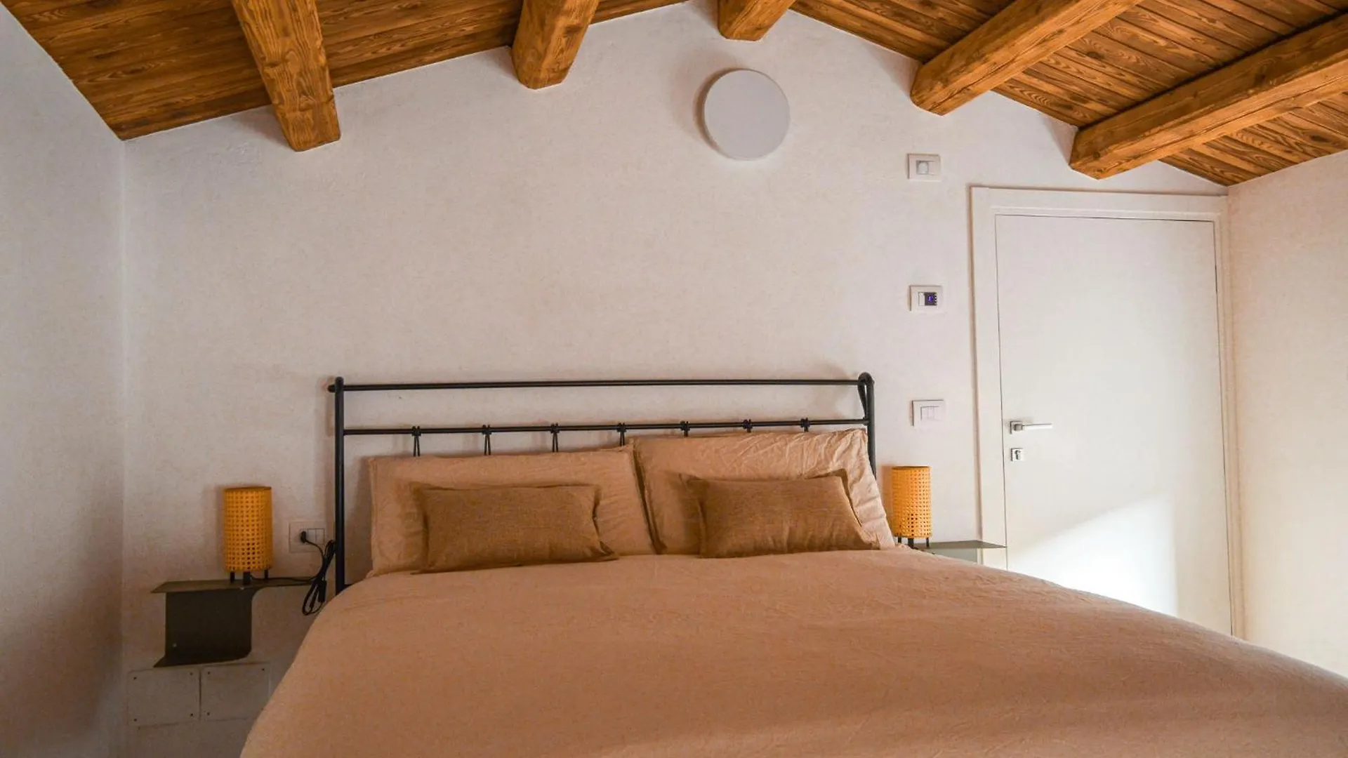 La Casa Di Betti Apartment Cison di Valmarino 0*,  Italy